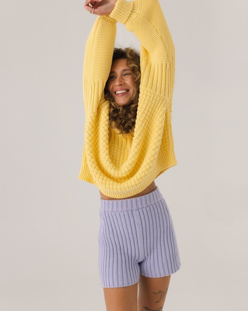 Delčia: Lemon Cotton Sweater & Lilac Shorts Set