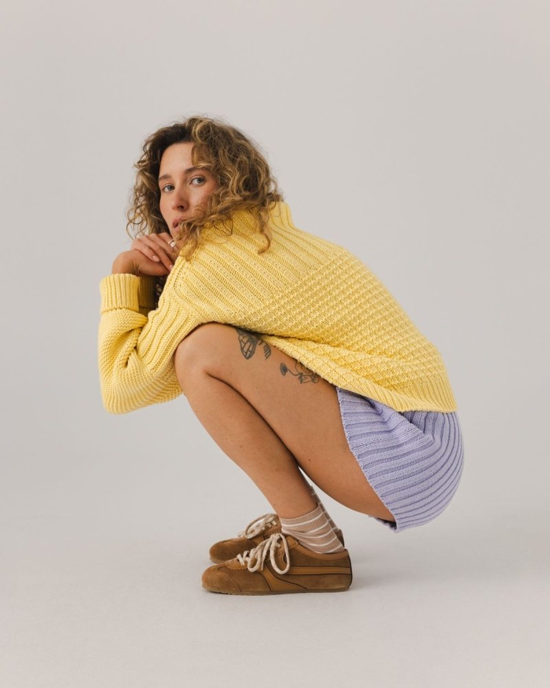 Delčia: Lemon Cotton Sweater & Lilac Shorts Set