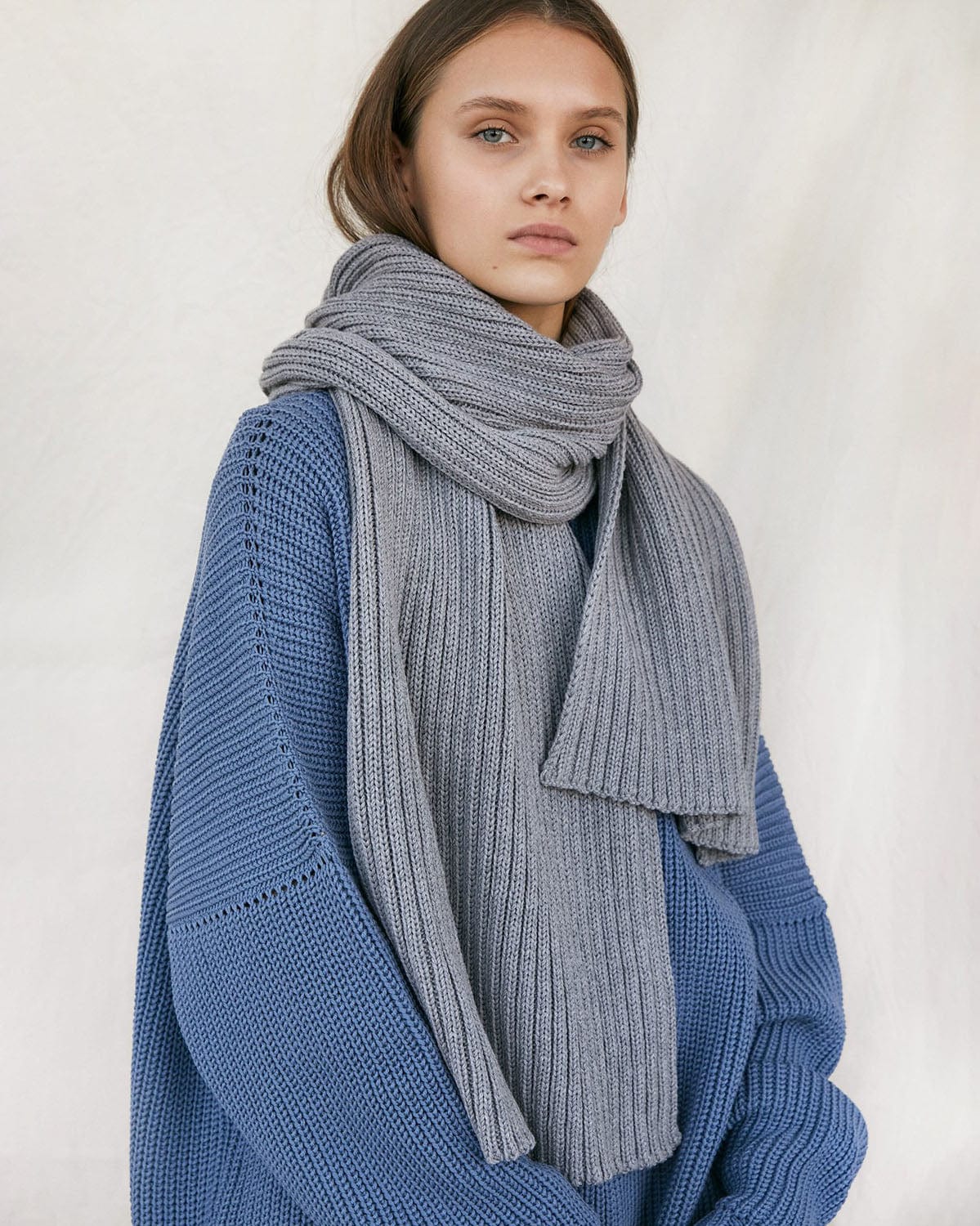 wool scarf grey