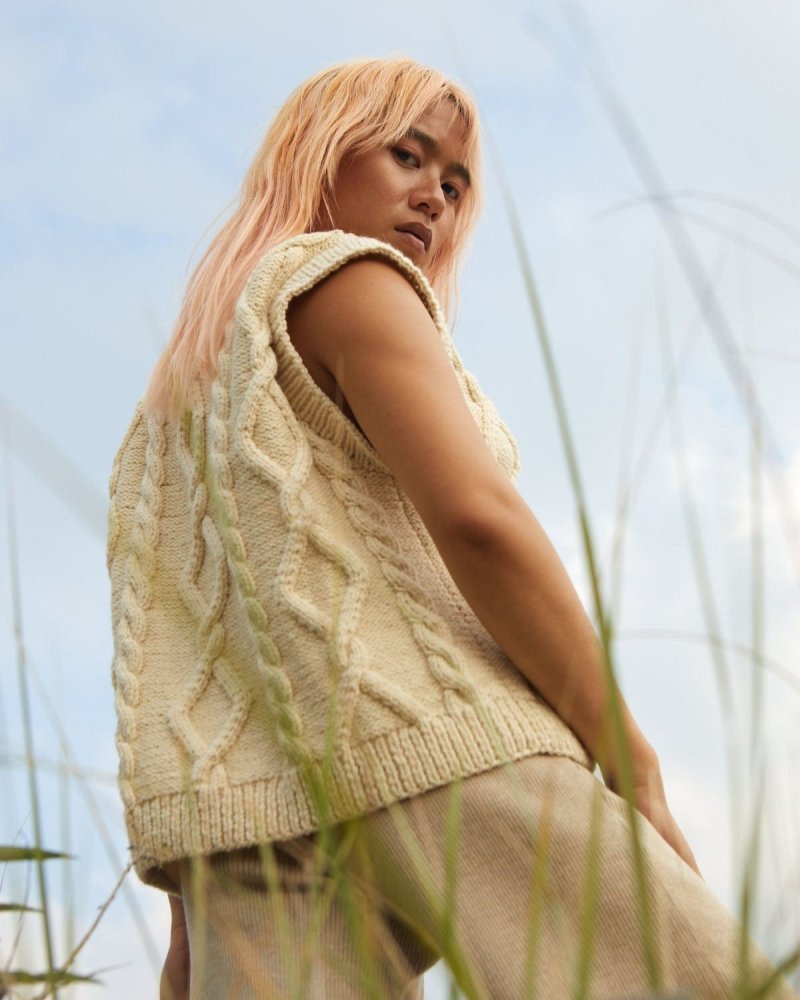 Laimė: Oat Milk Alpaca Wool & Cotton Vest