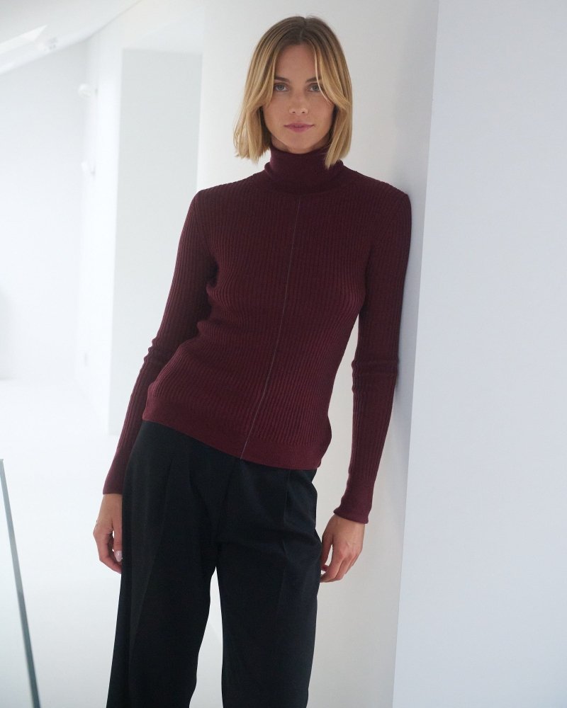 Austėja: Hellebore Merino Wool Turtleneck – The Knotty Ones
