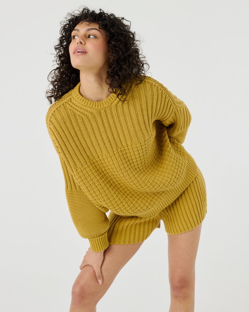 Delčia: Amber Haze Cotton Sweater & Shorts Set