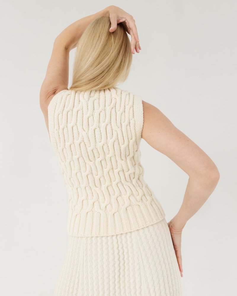 Mūša: Sea Salt Merino Wool Vest – The Knotty Ones