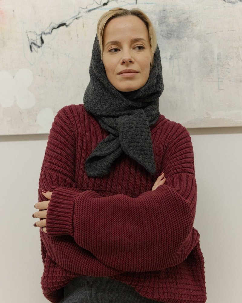 Radvilaitė: Charcoal Cashmere Headpiece – The Knotty Ones