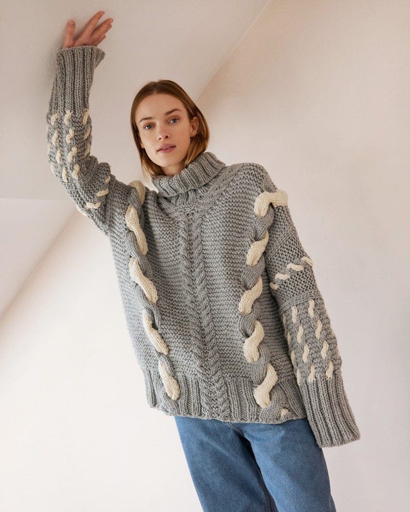 Barbora: Dove Grey Wool Turtleneck