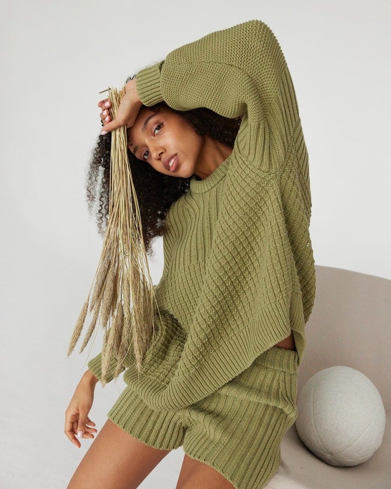 Delčia: Olive Cotton Sweater – The Knotty Ones