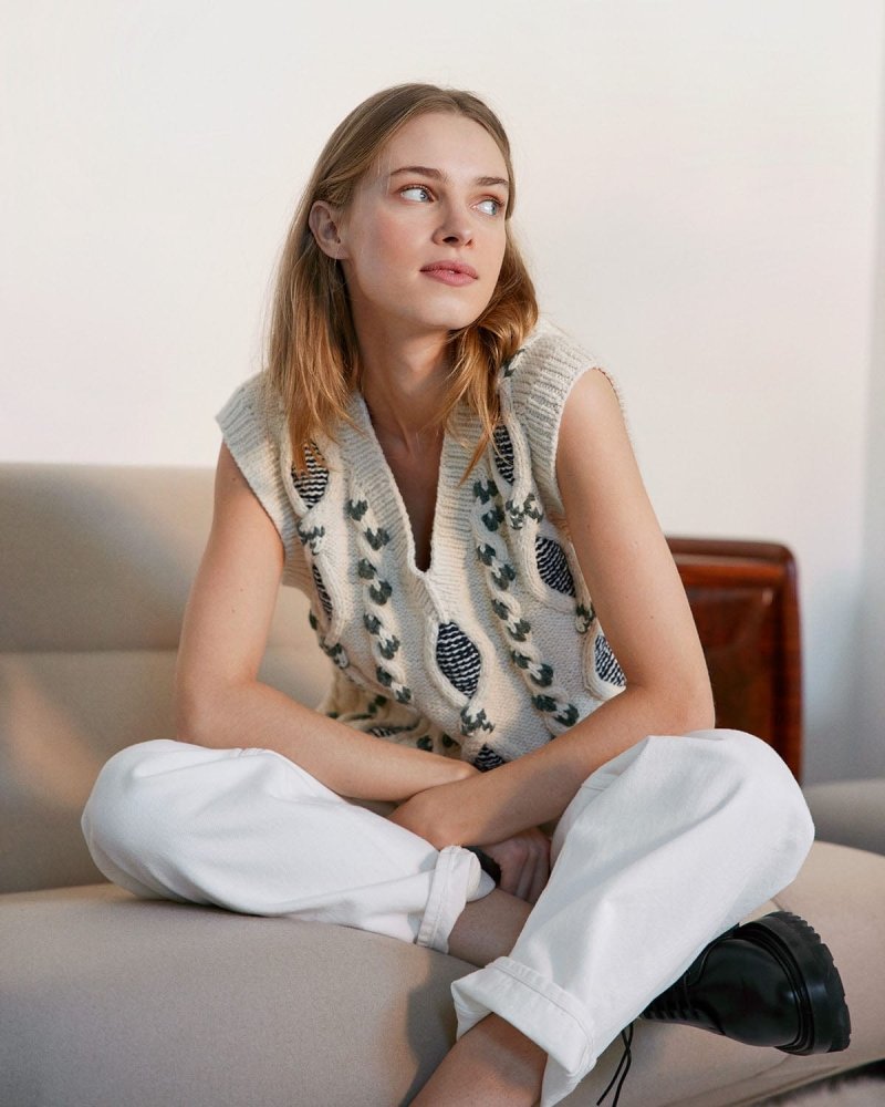 Laimė: Embroidered Oat Milk Alpaca Wool & Cotton Vest